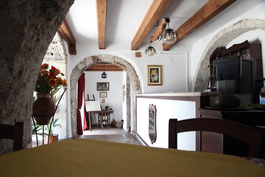 B&B La Staffa Aquino Kültér fotó