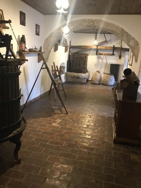 B&B La Staffa Aquino Kültér fotó